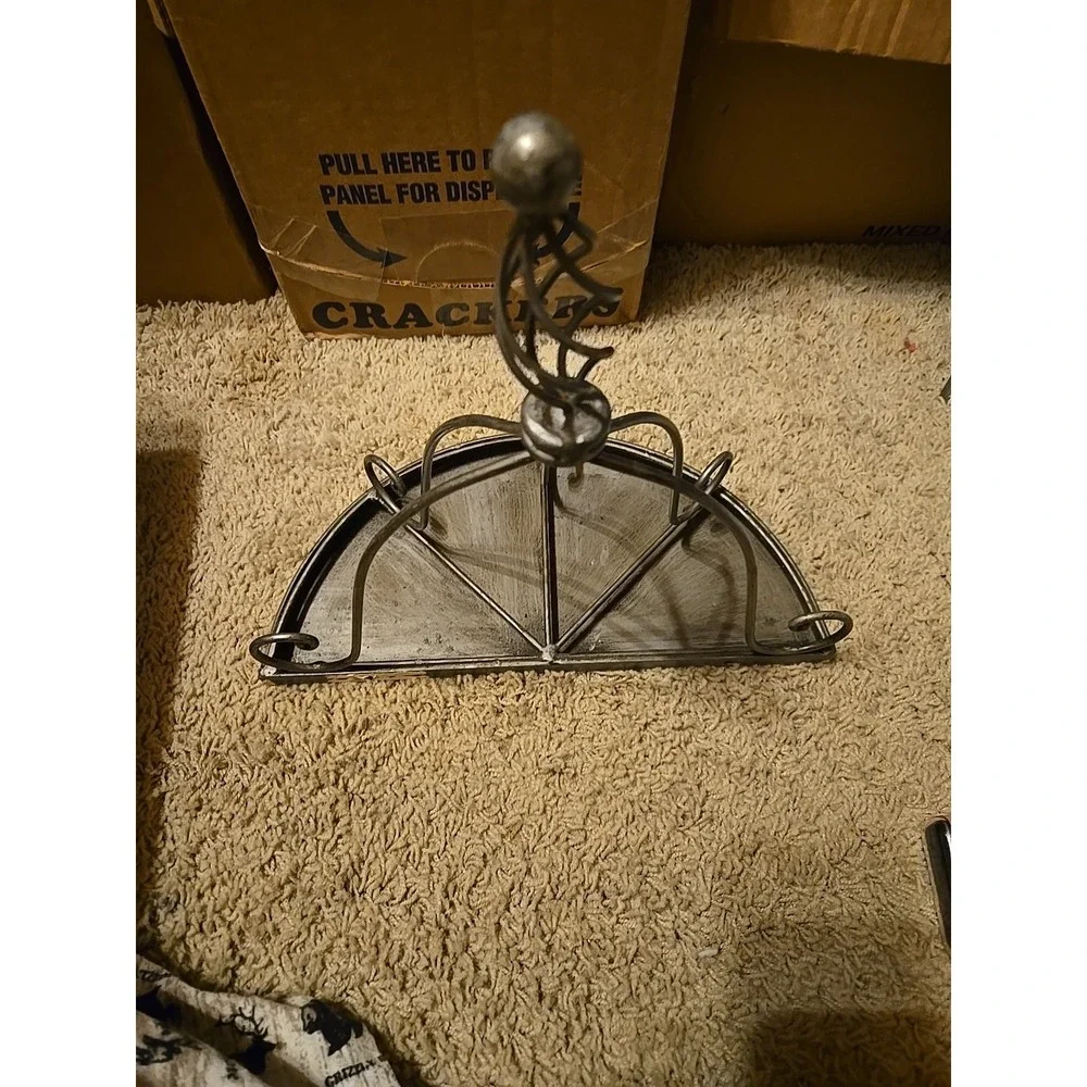 demilune metal‎ wall shelf